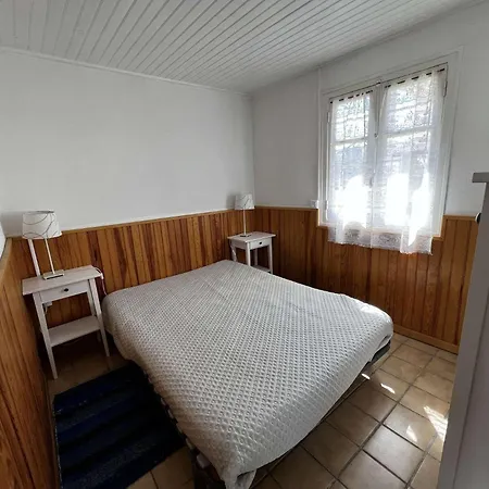 Aig 68 - En Rangee 7 - - 9 Personnes Domek alpejski Gruissan